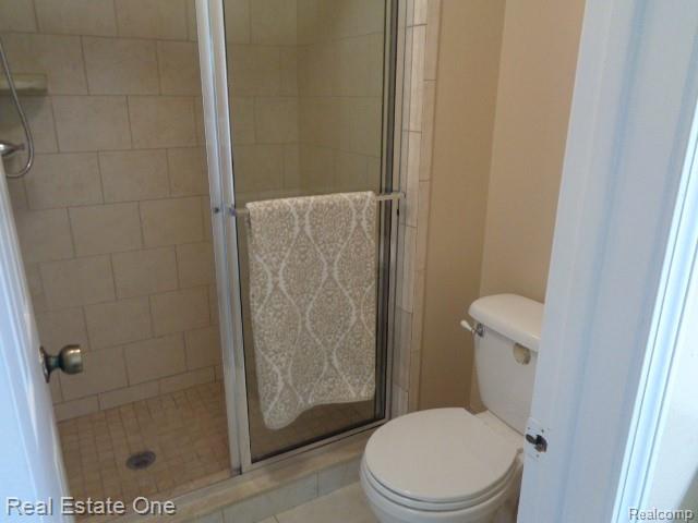 26537 Summerdale Drive, Southfield, MI 48033 — Photo 25