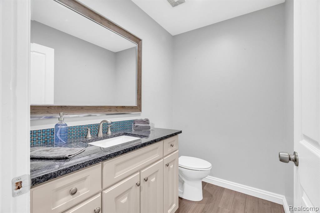 5610 Ortman Drive, Sterling Heights, MI 48314 — Photo 26