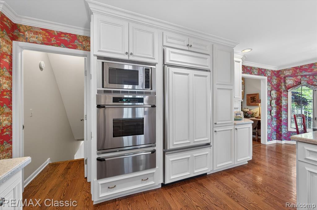 12648 Portsmouth Court, Plymouth, MI 48170 — Photo 14