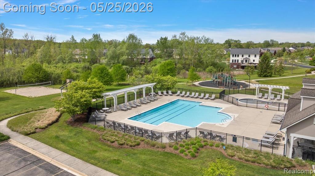 695 Dennison Court, Oakland, MI — Photo 59