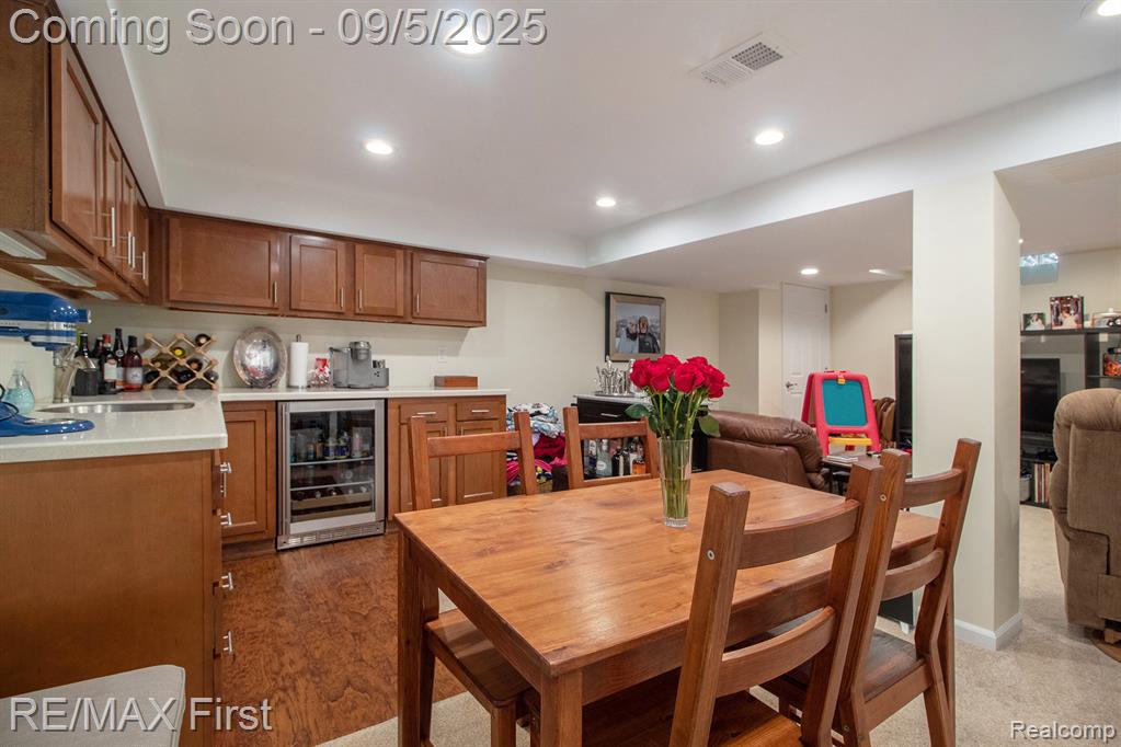 41047 Greenbrook Lane, Plymouth, MI 48170 — Photo 12