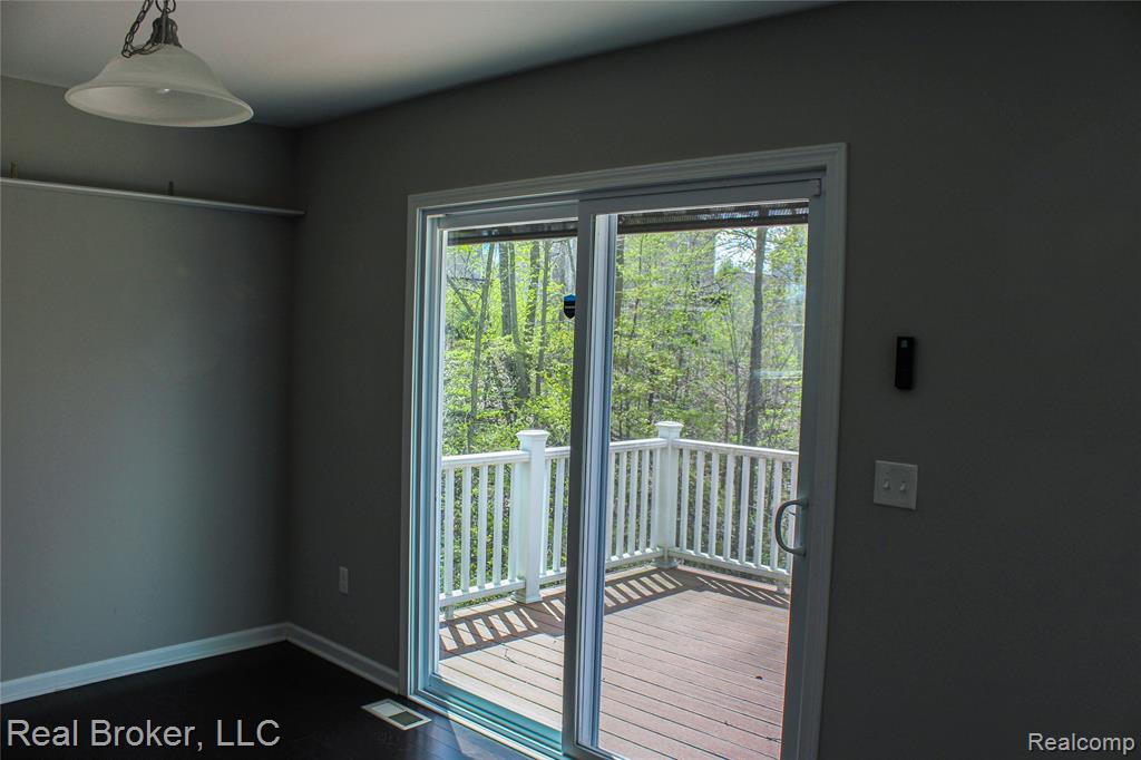 1313 Secretariat Way, Howell, MI 48843 — Photo 14