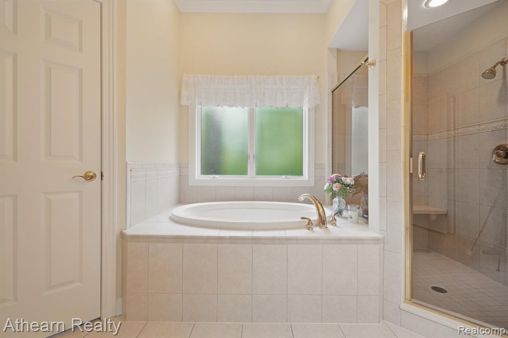 8373 Riverwalk Drive, Fenton, MI 48430 — Photo 50