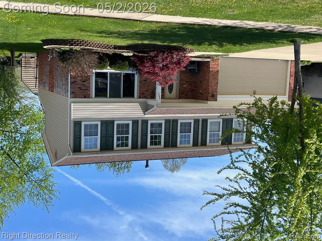 682 Queens Way, Canton, MI 48188 — front exterior
