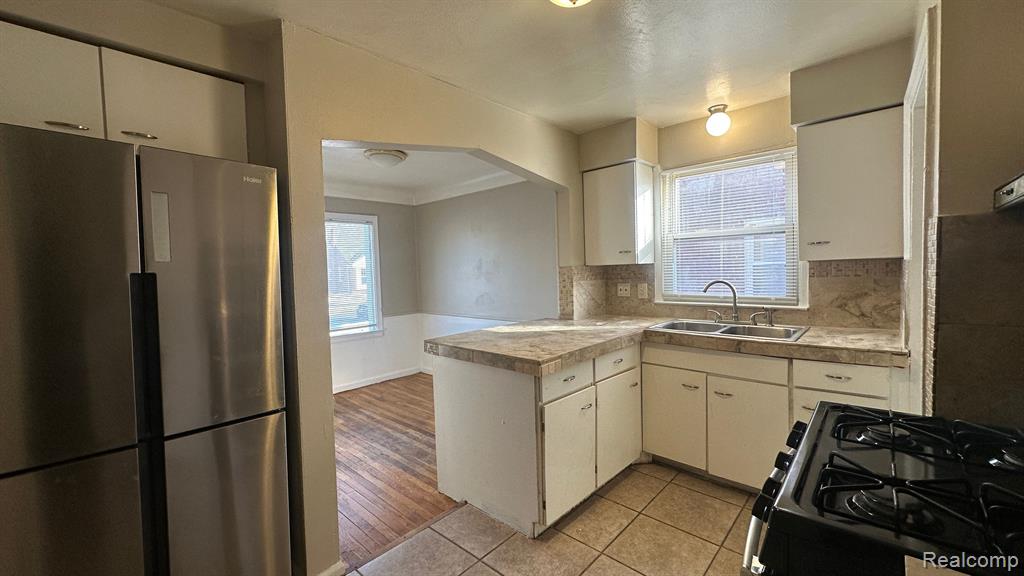 20301 Gilchrist Street, Detroit, MI 48235 — Photo 2