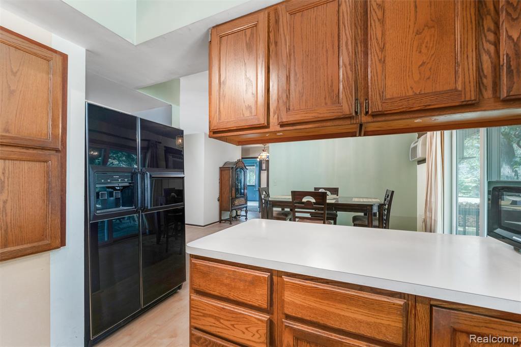 711 S Newman Road, Lake Orion, MI 48362 — Photo 11