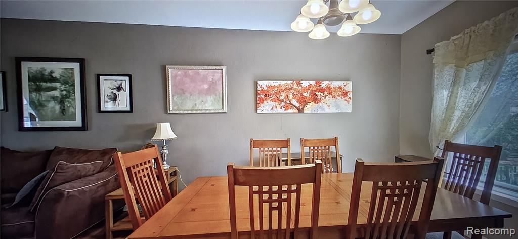 9065 Timbercrest Lane, Whitmore Lake, MI 48189 — Photo 10