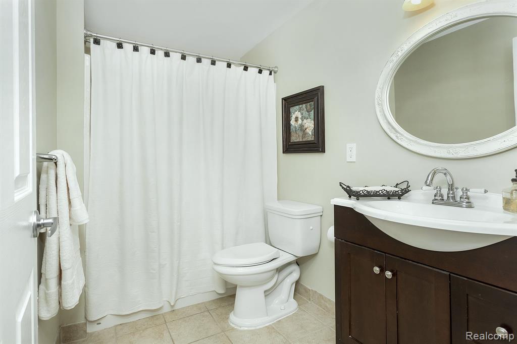 48850 FREESTONE Drive, Northville, MI 48168 — Photo 51