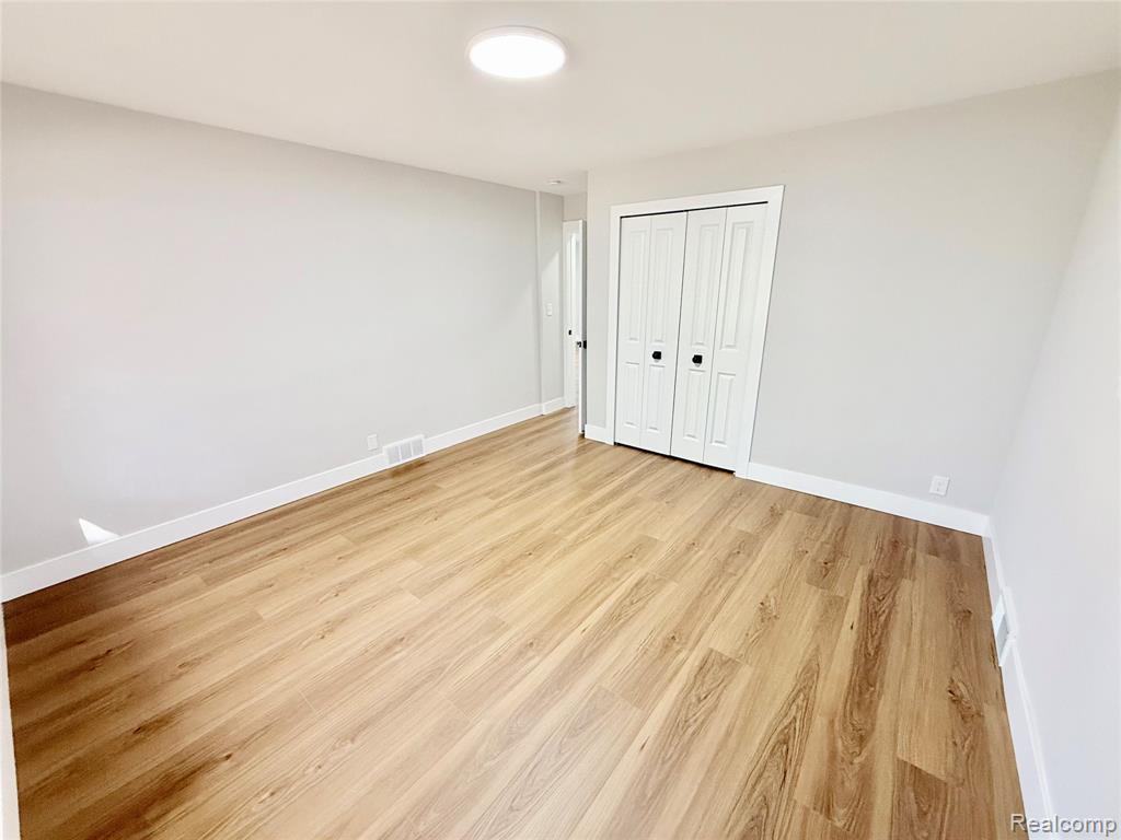 21805 Pleasant Avenue, Eastpointe, MI 48021 — Photo 19