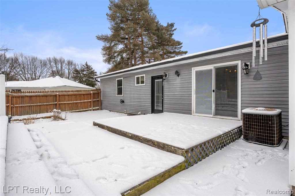 8088 Oreilly Circle, Davison, MI 48423 — Photo 30