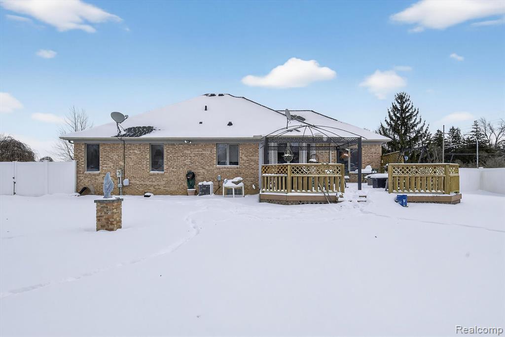 32874 Liparoto Drive, Rockwood, MI — Photo 40