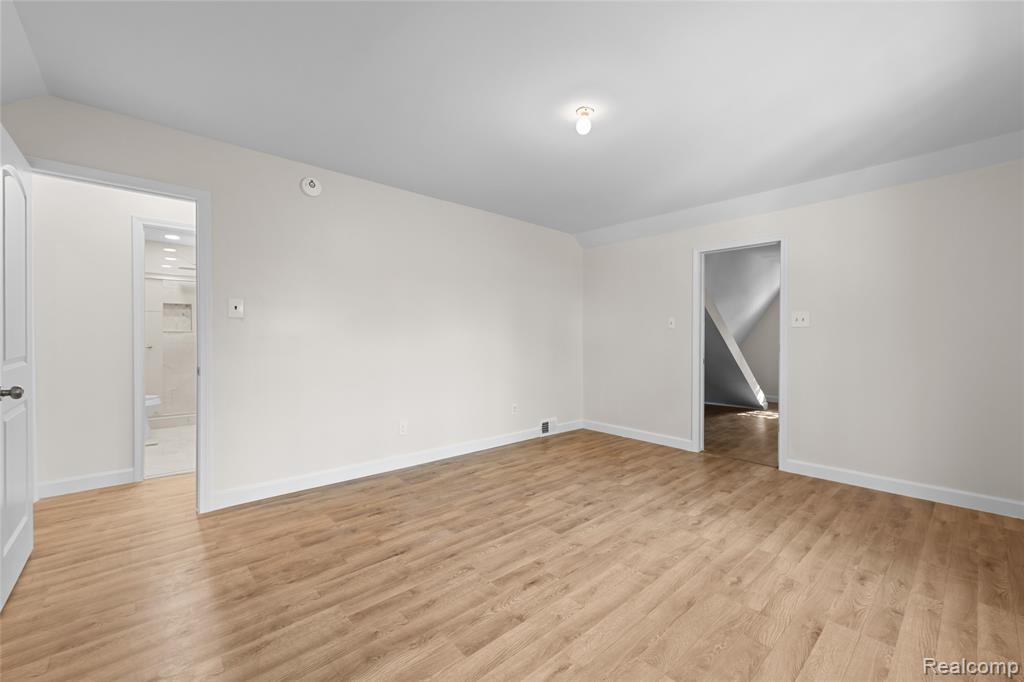 5401 Orchard Avenue, Dearborn, MI 48126 — Photo 26
