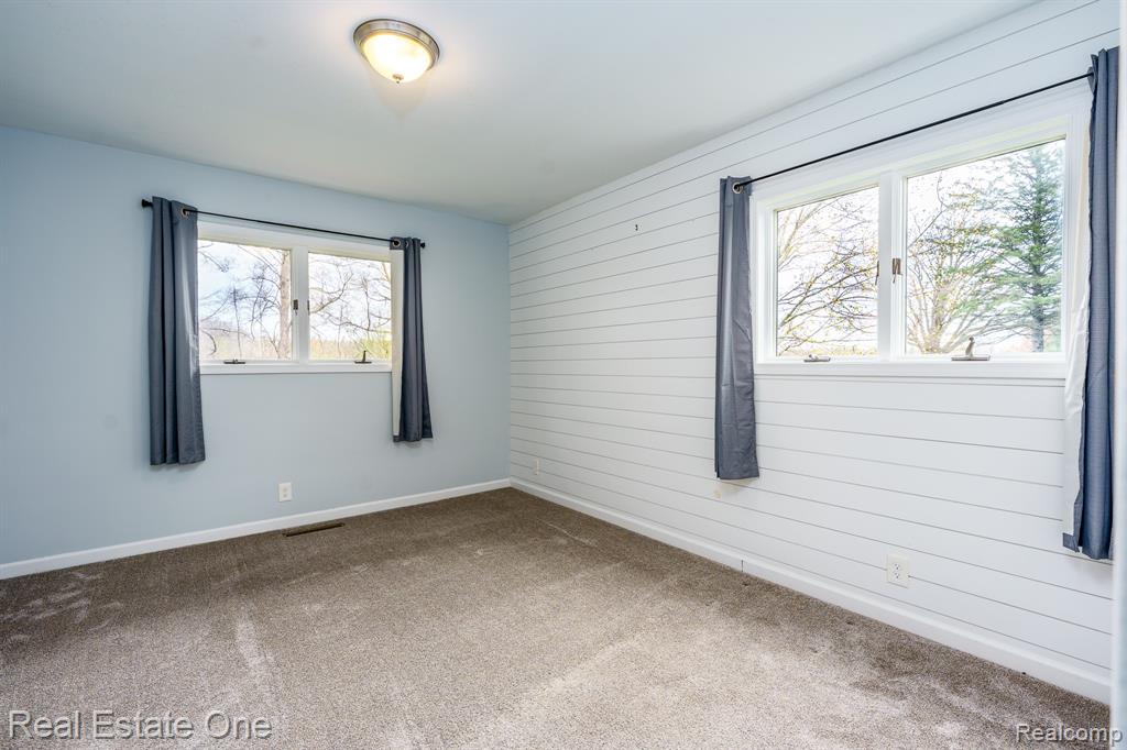 735 Columbiaville Road, Columbiaville, MI 48421 — Photo 14