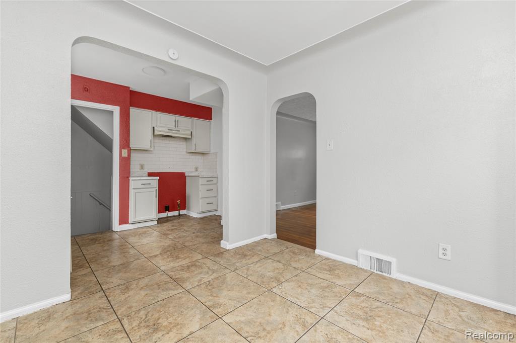 11817 Riad Street, Detroit, MI 48224 — Photo 10