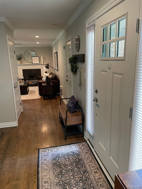 6832 MONTFORT Drive, Canton, MI 48187 — Photo 5