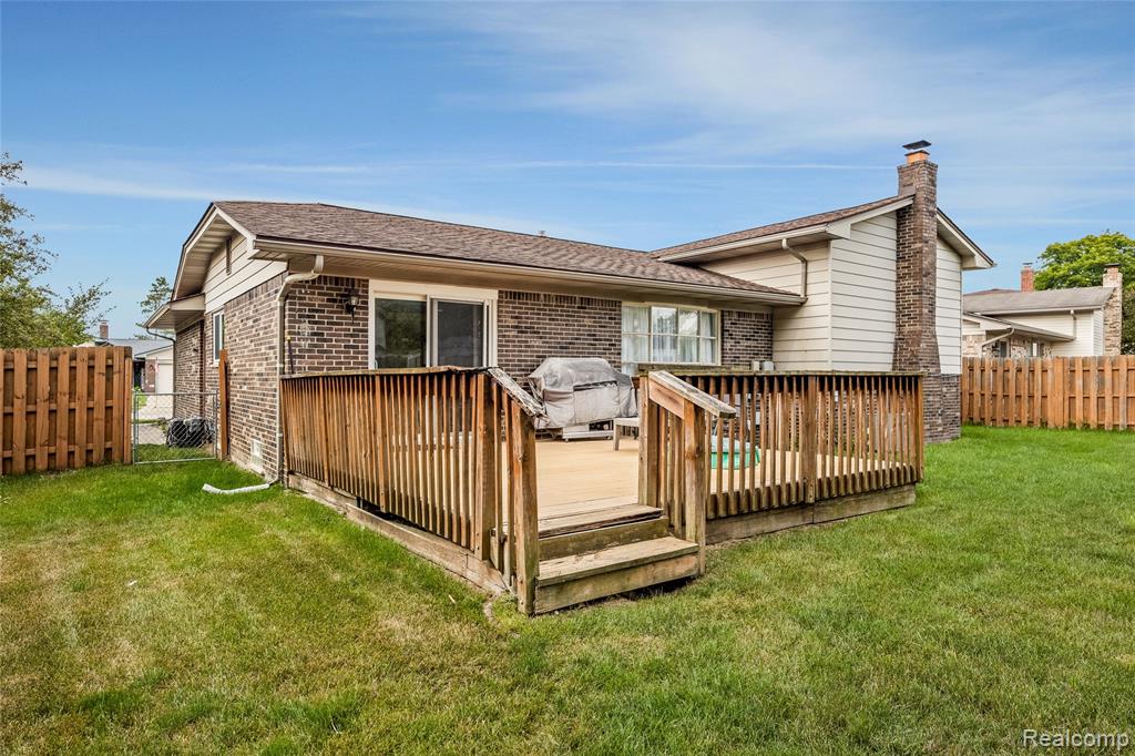 44080 Harsdale Drive, Canton, MI 48187 — Photo 13