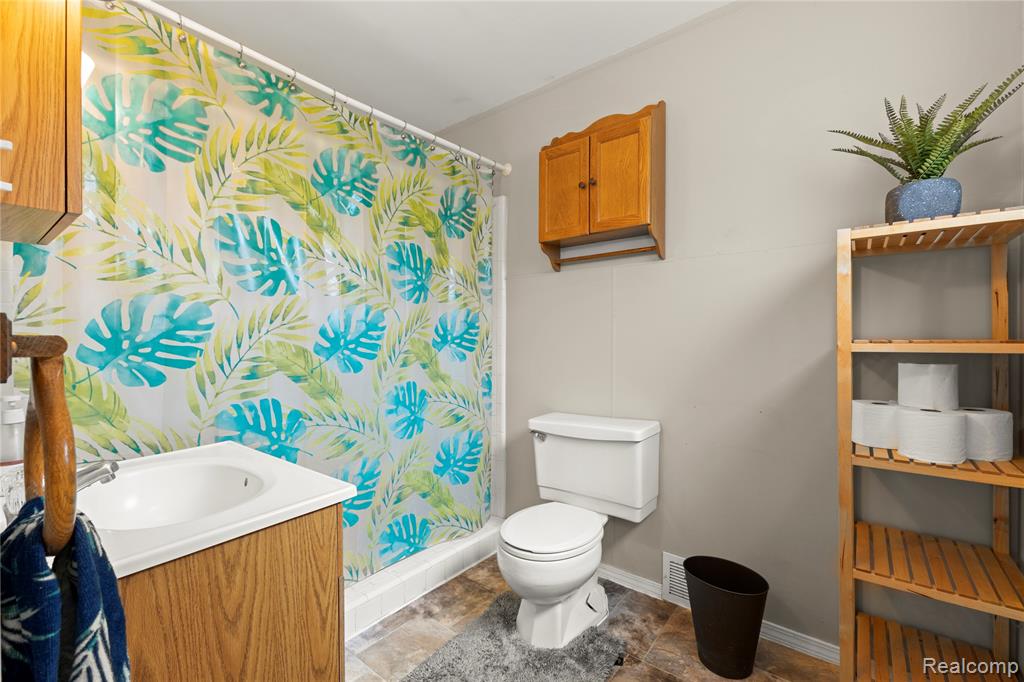 42435 E Huron River Drive, Belleville, MI 48111 — Photo 19