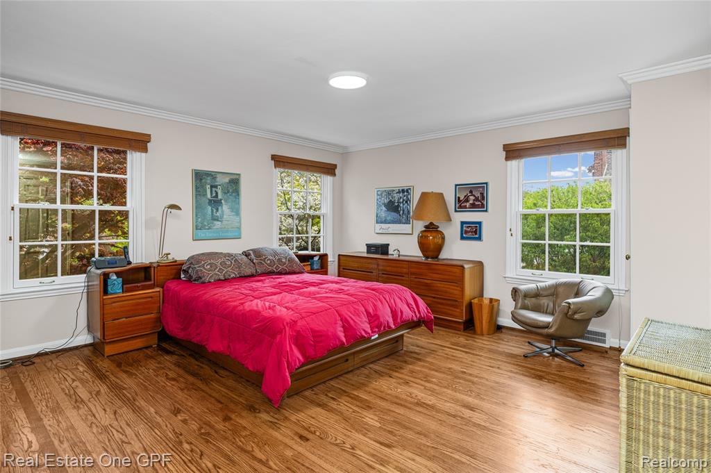 16904 Saint Paul Street, Grosse Pointe, MI 48230 — Photo 23
