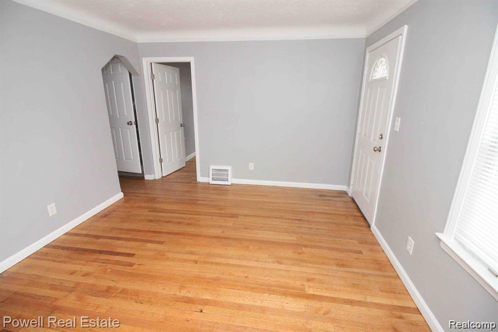 19363 Rosemont Avenue, Detroit, MI 48219 — Photo 15
