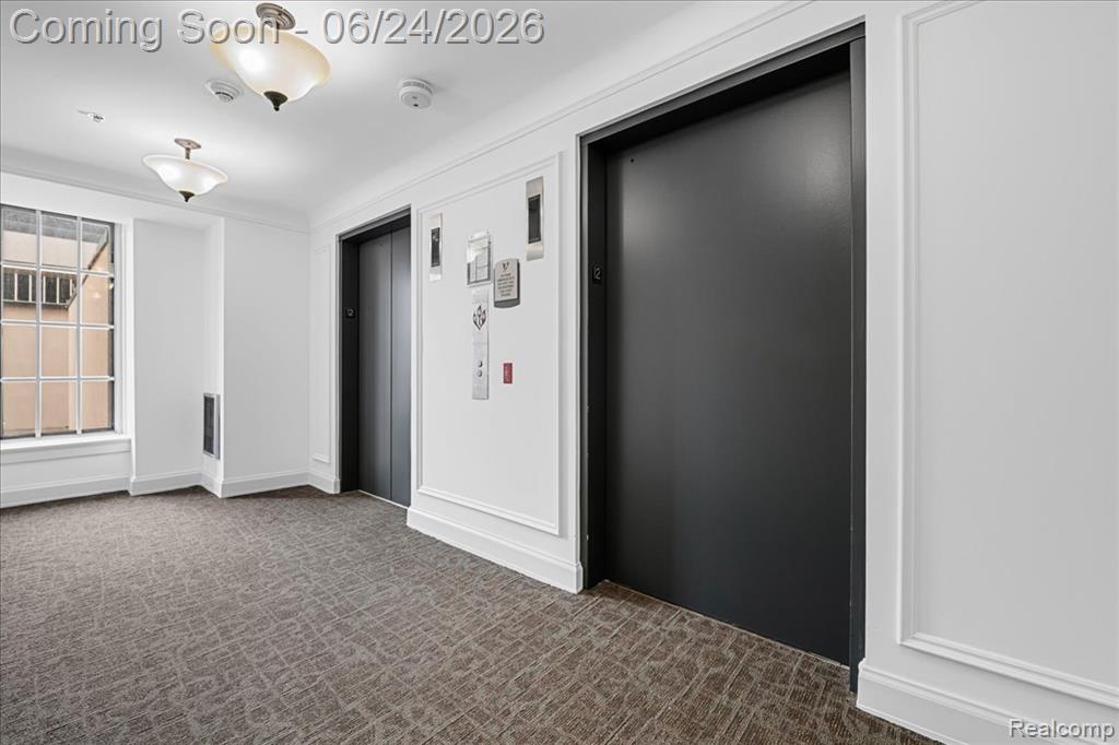 525 W LAFAYETTE Boulevard, 13E, Detroit, MI 48226 — Photo 4