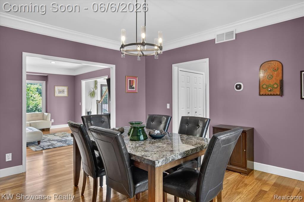 6220 Whispering Meadows Drive, White Lake, MI 48383 — Photo 14
