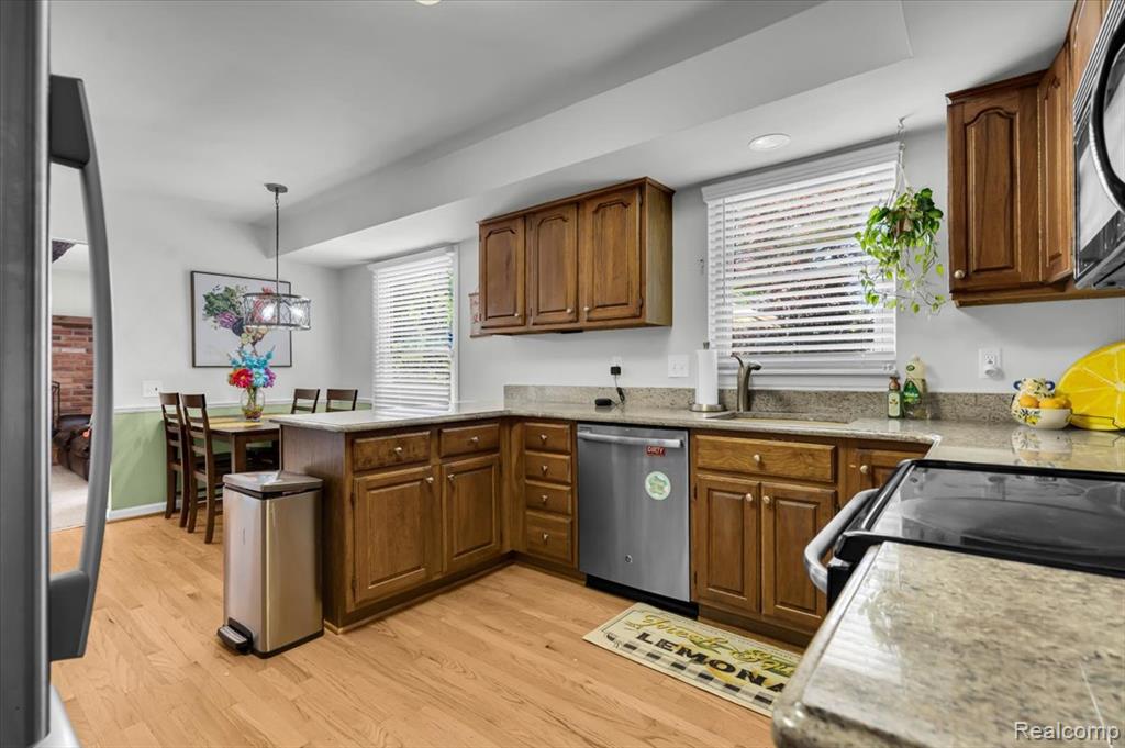 4055 Old Dominion Drive, West Bloomfield, MI 48323 — Photo 10