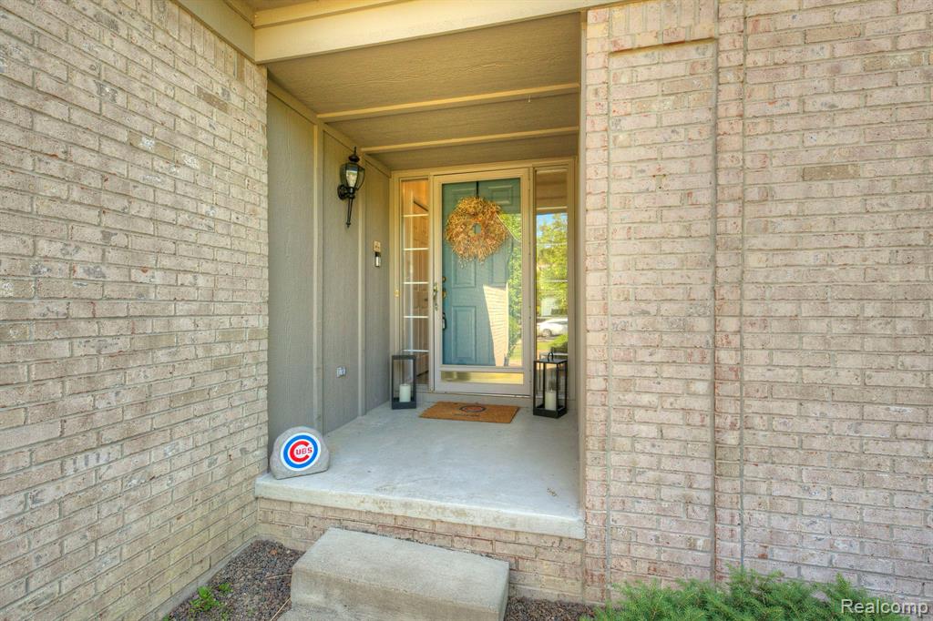 3425 EMPIRE STATE Drive, Canton, MI 48188 — Photo 2