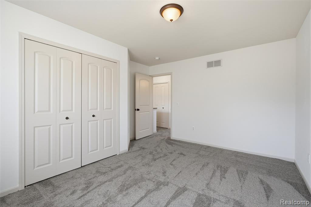 58 Blackberry Drive, White Lake, MI — Photo 22