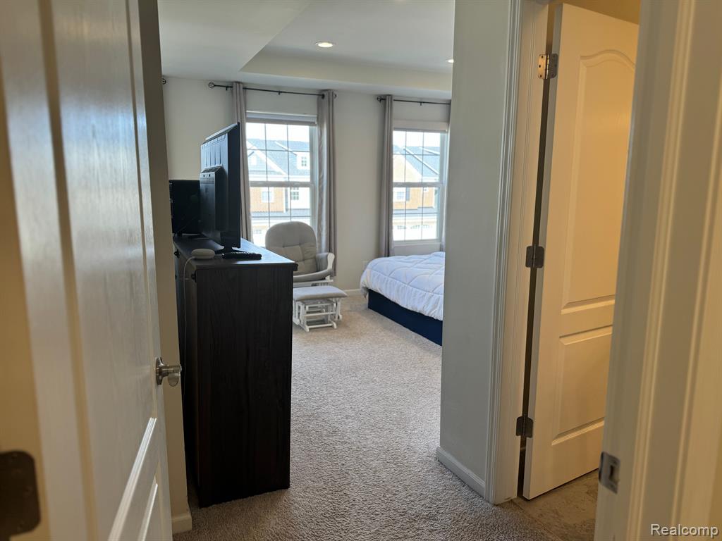 43595 CHANCELLOR Lane, Novi, MI — Photo 20
