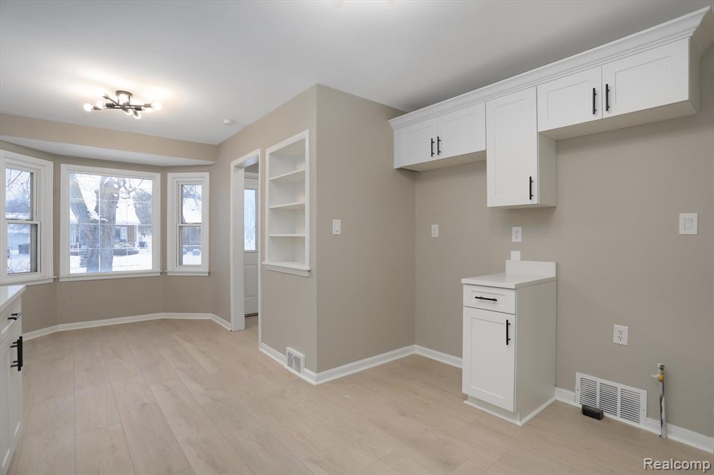 9653 QUANDT Avenue, Allen Park, MI 48101 — Photo 11