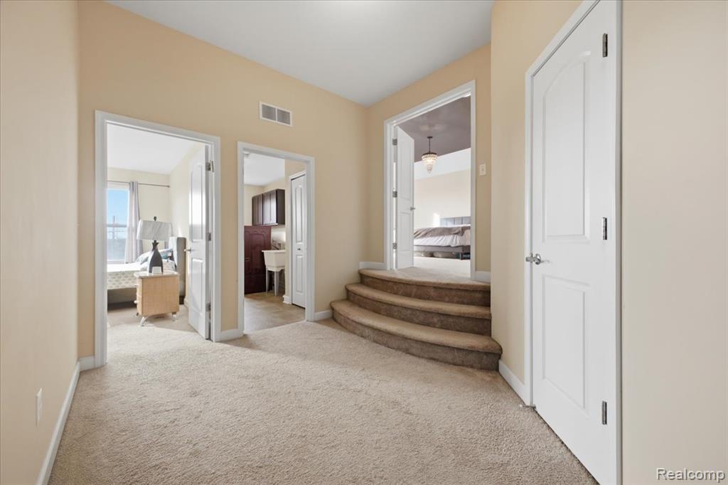4930 E Stonegate Circle, Lake Orion, MI — Photo 18