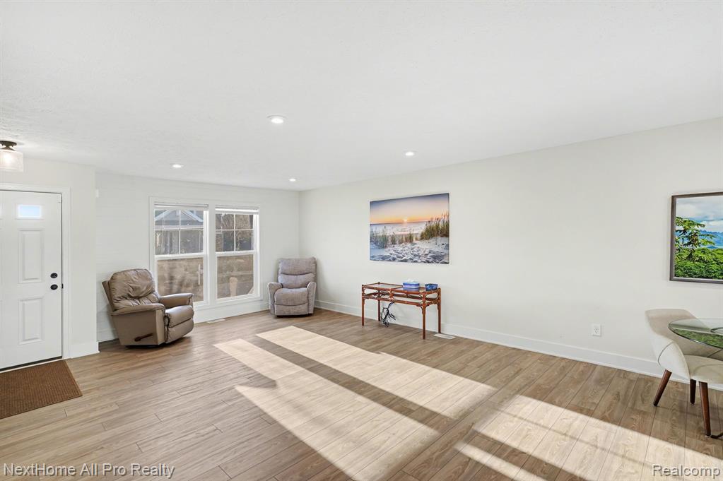 3827 Zaharas Lane, 26, Okemos, MI 48864 — Photo 6