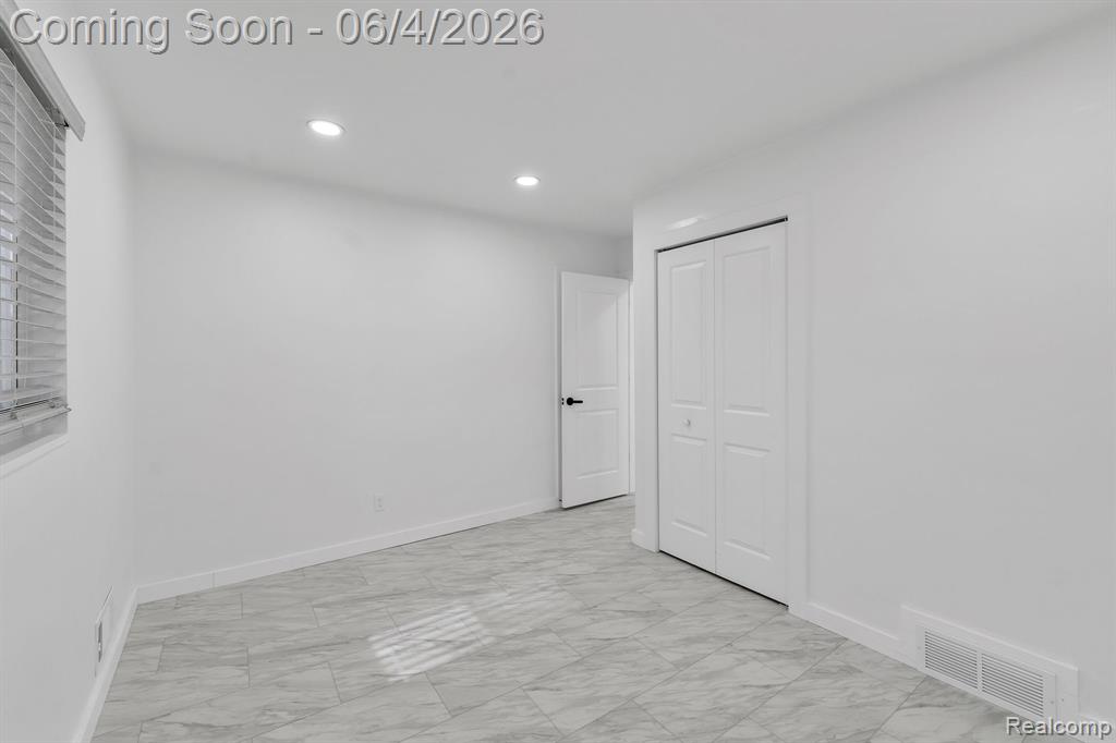 8145 Bailey Street, Taylor, MI 48180 — Photo 10