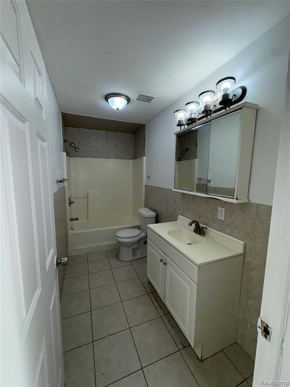 6063 Miller Road, Dearborn, MI 48126 — Photo 9