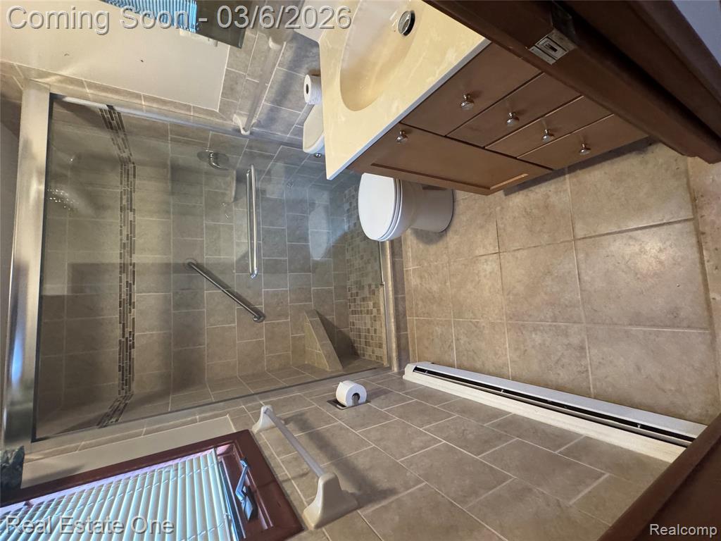 1848 Maddy Lane, Keego Harbor, MI 48320 — Photo 15