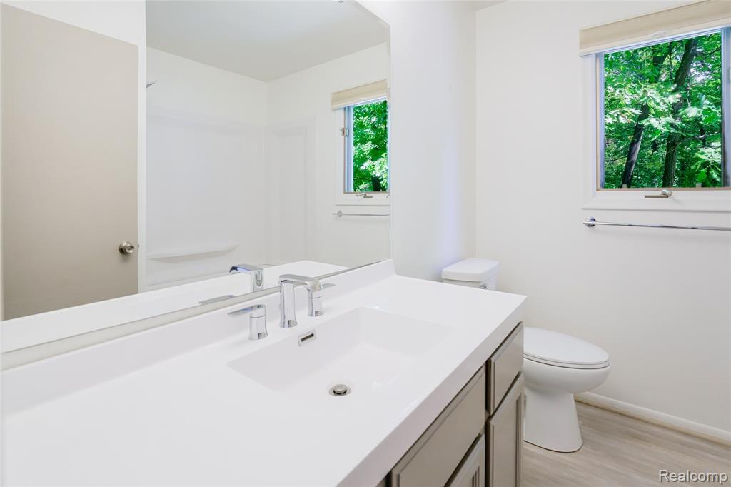 5105 Wah Ta Wah Drive, Clarkston, MI 48348 — Photo 20