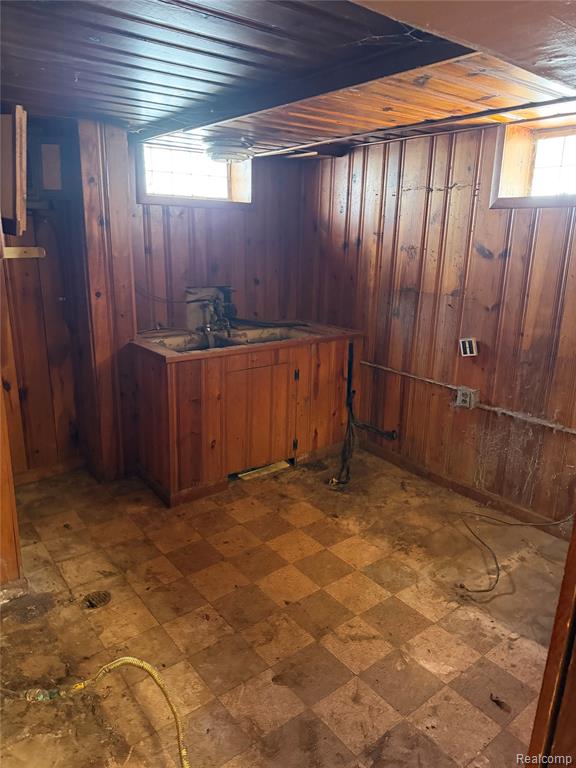 1716 Myron Avenue, Lincoln Park, MI 48146 — Photo 17