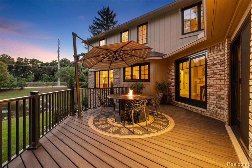 510 Hunters Crossing, Bloomfield Hills, MI 48304 — Photo 52