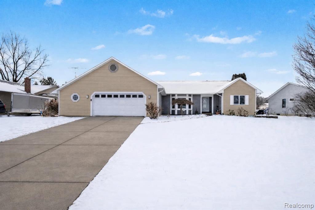 8412 Bellechasse Drive, Davison, MI 48423 — Photo 2