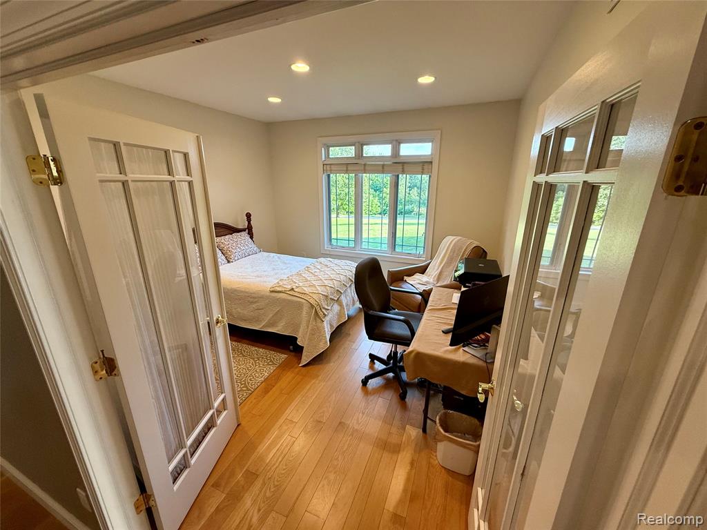 6435 Thompson Pond Drive, Whitmore Lake, MI 48189 — Photo 9