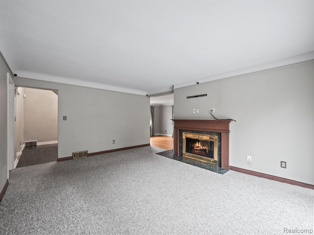 5707 WOODWIND Drive, Bloomfield Hills, MI 48301 — Photo 23