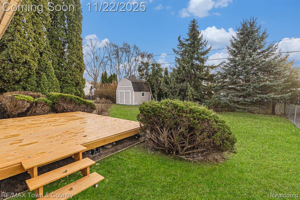 538 Autumn Drive, Flushing, MI 48433 — Photo 26