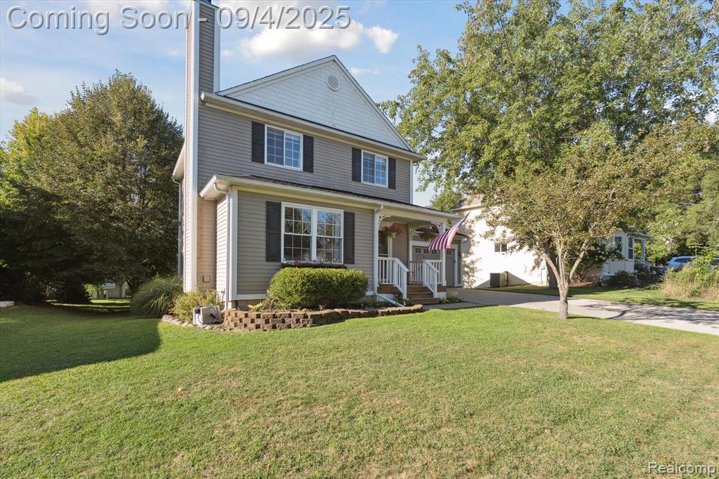 918 E Caroline Street, Fenton, MI 48430 — Photo 2