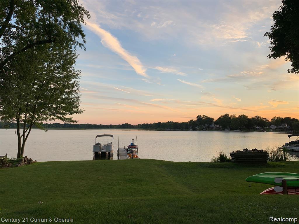 222 Ackerson Lake Drive, Jackson, MI 49201 — Photo 48