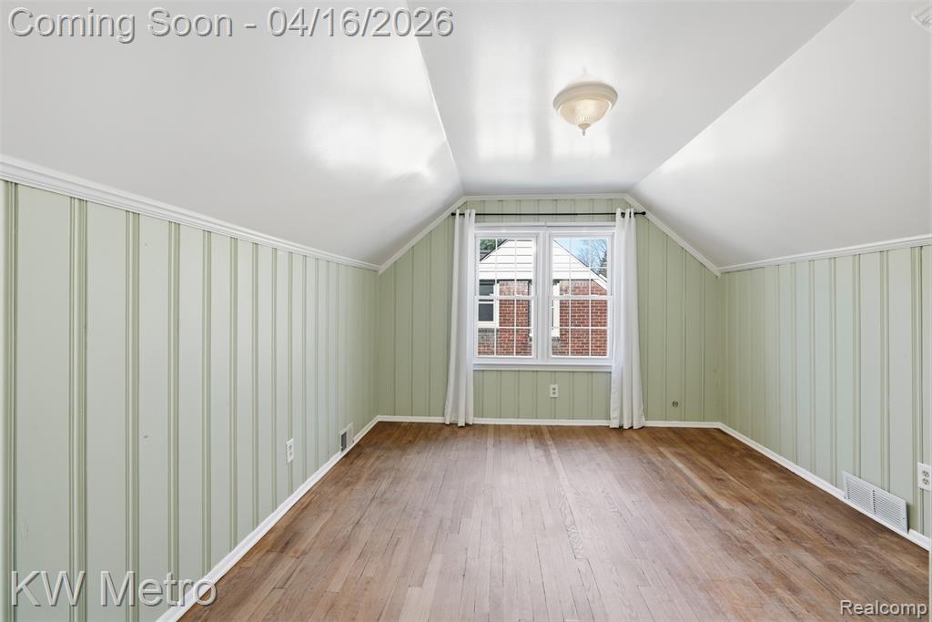1936 Dorothea Road, Berkley, MI 48072 — Photo 28