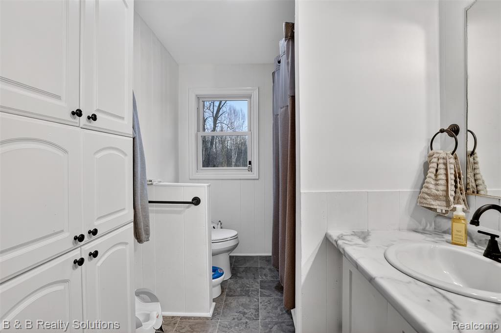 3280 Waltan Road, Vassar, MI 48768 — Photo 13