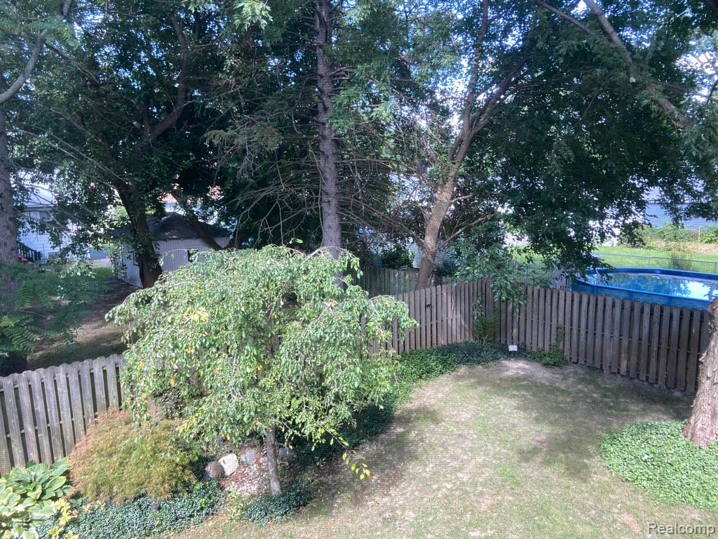 112 MAPLEGROVE Drive, Clawson, MI — Photo 25