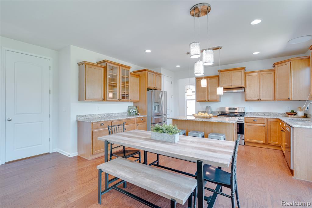 28386 Cottage Lane, New Hudson, MI 48165 — Photo 13