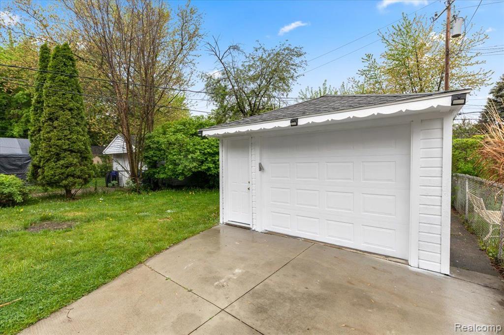 9327 WINSTON, Redford, MI 48239 — Photo 22