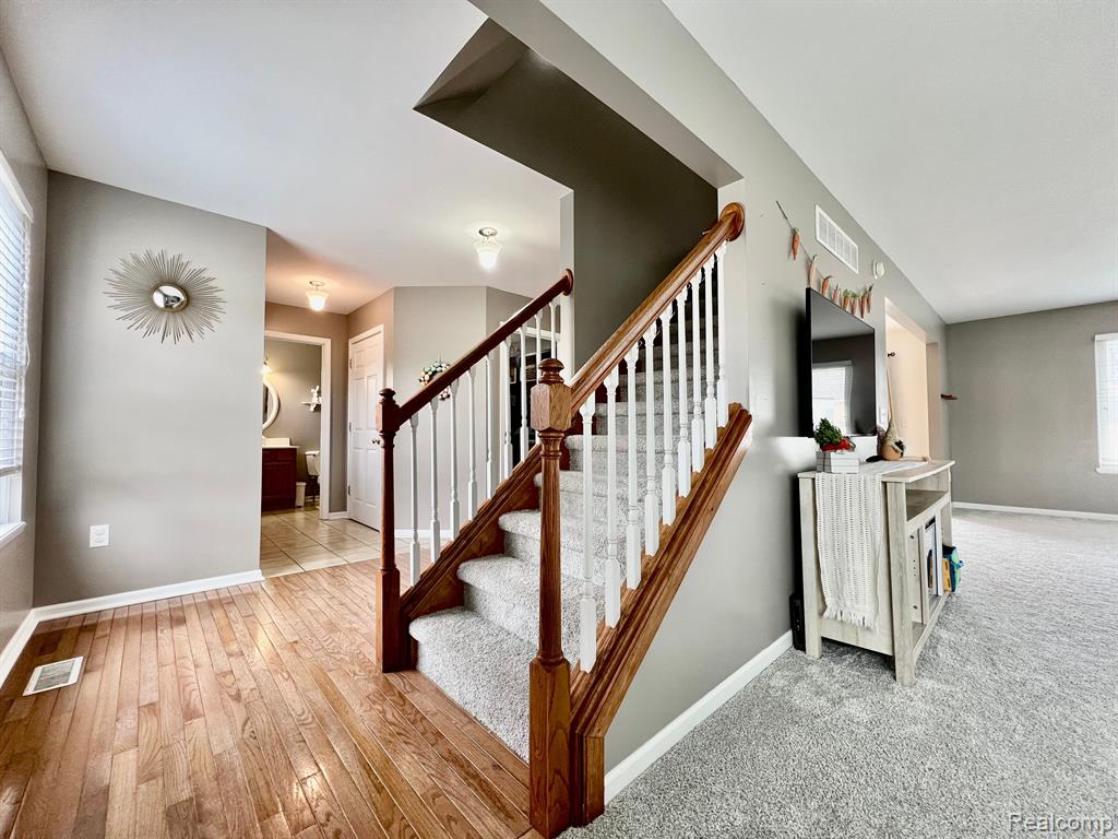 555 Colorado Avenue, Marysville, MI 48040 — Photo 5